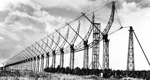 Параболическая антенна Серпуховского радиотелескопа.