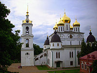Church of the Dormition (Dmitrov, Moscow Oblast)-1.JPG