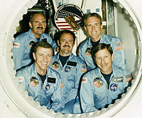 (слева-направо): Дж. ван Хофтен, Джо Энгл, Дж. Лаундж, Р. Кови и У. Фишер.