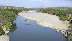 Река Мотагуа во время сухого сезона