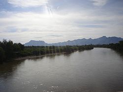 Река Бальсас недалено от Коюка-де-Каталан, штат Герреро
