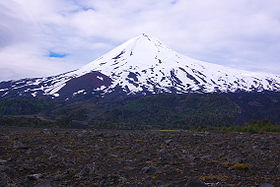 Снежный конус вулкана Льяйма