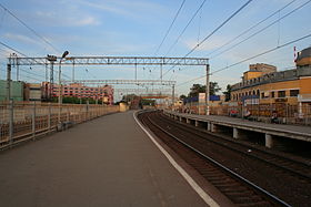 Serpmolot station platform.jpg