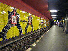 U-Bahn Berlin Richard-Wagner-Platz.jpg